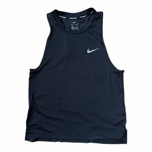 Nike Women’s Black dri-fit tank runner’s Top